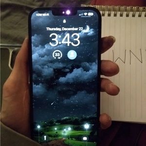 Verizon iPhone 14plus 124 gB midnight.